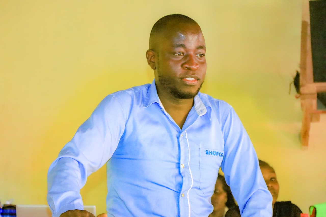 SHOFCO regional Coordinator for Sustainable Livelihoods during the event at Kaplong Vocational Training Institutes. Photo/Courtesy